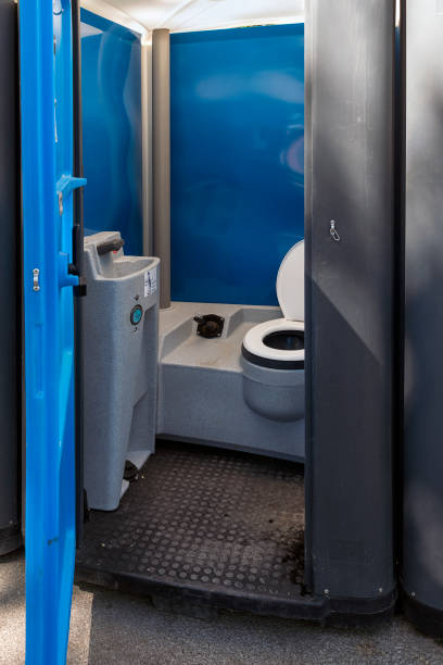 Best Porta potty delivery and setup  in Oakland, OR